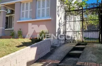 Casa com 3 quartos à venda na rua caracas, 104, jardim lindóia, porto alegre por r$ 636.000