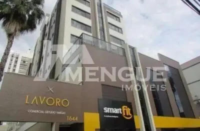 Sala comercial com 2 salas para alugar na avenida getúlio vargas, 1644, menino deus, porto alegre por r$ 1.300