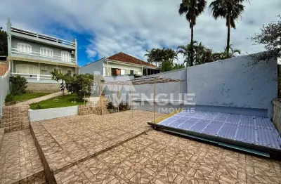 Casa com 5 quartos à venda na rua aldrovando leão, 325, vila jardim, porto alegre por r$ 550.000