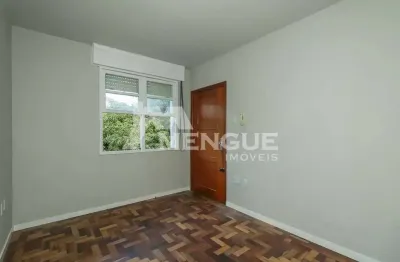 Apartamento com 3 quartos para alugar na rua morretes, 78, santa maria goretti, porto alegre por r$ 1.690