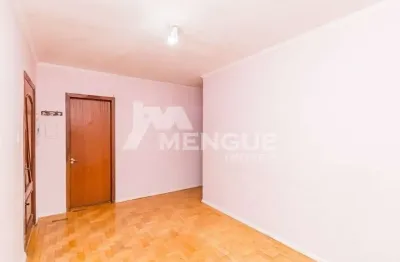 Apartamento com 2 quartos à venda na travessa charrua, 268, vila ipiranga, porto alegre por r$ 227.000