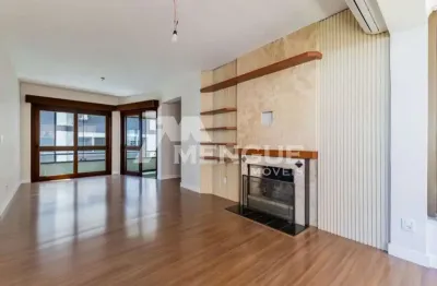 Apartamento com 3 quartos à venda na Rua Artur Rocha, 67, Auxiliadora, Porto Alegre por R$ 890.000