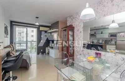 Apartamento com 3 quartos à venda na Rua Abram Goldsztein, 446, Jardim Carvalho, Porto Alegre por R$ 500.000