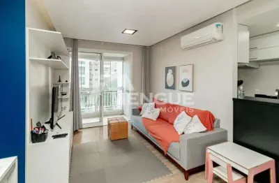 Apartamento com 3 quartos à venda na Avenida Benno Mentz, 100, Vila Ipiranga, Porto Alegre por R$ 617.500