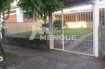 Casa com 2 quartos à venda na avenida mãe apolinária matias batista, 171, alto petrópolis, porto alegre por r$ 580.000