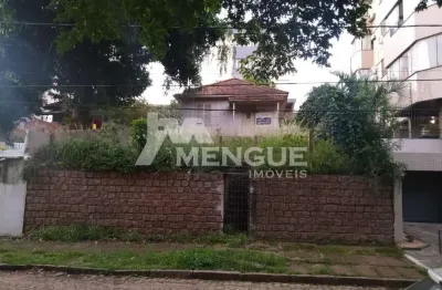 Terreno à venda na rua professor bertrand russel, 104, vila ipiranga, porto alegre por r$ 450.000
