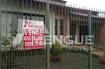 Casa com 3 quartos à venda na rua ovídio moraes leal, 70, rubem berta, porto alegre por r$ 560.000