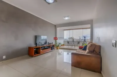 Apartamento com 3 quartos à venda no Centro, Ribeirão Preto , 157 m2 por R$ 465.000