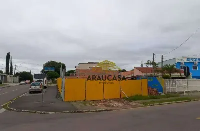 Sobrado de esquina em localização privilegiada em araucária / pr