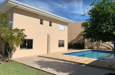 Linda casa alto padrão no balneário Florida - Praia Grande/SP.
