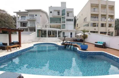 Casa em condominio luxuoso com 04 suítes em arujá no interior  de são paulo