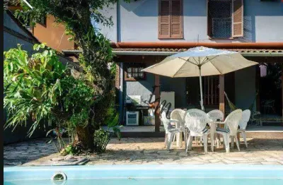 Casa com 3 dormitórios à venda, 198 m² por r$ 1.600.000,00 - reino - ilhabela/sp