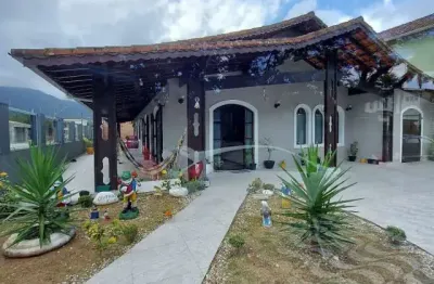 Casa com 4 quartos à venda na Rua das Tulipas, Balneário Flórida, Praia Grande