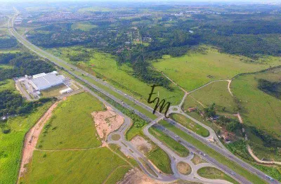 Terreno em condomínio fechado à venda no Parque Residencial Quinta das Laranjeiras, Itu 