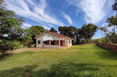 Sítio com 2,6 alqueires, com benfeitorias, distrito de dez de maio, toledo - pr