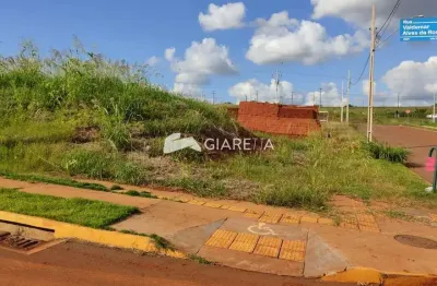 Terreno à venda na Vila Becker, Toledo 