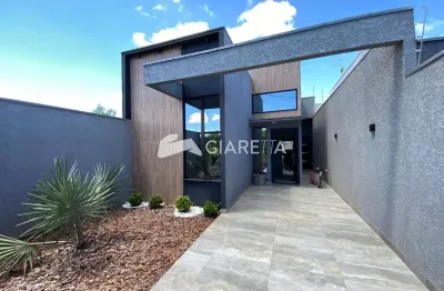 Casa de alto padrão à venda em ótima localização, vila becker, toledo-pr