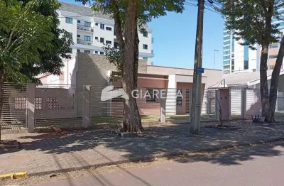 Casa semi-mobiliada para locação em ótima localização, vila industrial toledo-pr