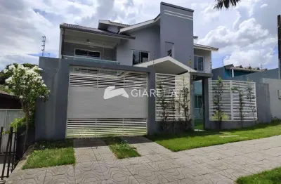 Sobrado amplo para locação em excelente localização, CENTRO, TOLEDO - PR