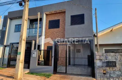 Sobrado amplo para locação em ótima localização, jardim bressan, toledo-pr