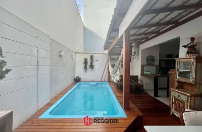 Casa com 3 quartos à venda no Centro, Balneário Camboriú 