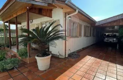 Casa com 3 quartos à venda no Centro, Balneário Camboriú 