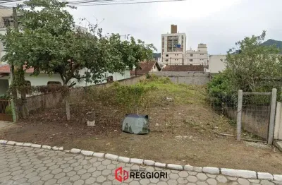 Terreno à venda no Tabuleiro, Camboriú 