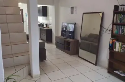 Casa com 2 quartos para alugar na Praia dos Amores, Balneário Camboriú 