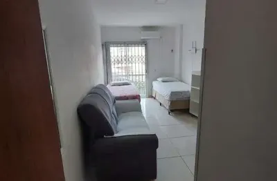 Apartamento com 2 quartos para alugar no Centro, Balneário Camboriú 