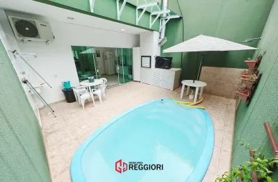Casa com 4 quartos à venda no Centro, Balneário Camboriú 