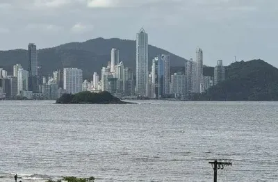 Apartamento com 3 quartos para alugar no Centro, Balneário Camboriú 