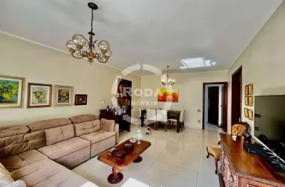 Apartamento amplo, 03 quartos, sendo 01 suíte, excelente localização no boqueirão.