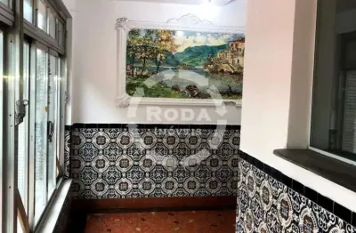 Excelente ponto comercial no marapé a três quadras da praia