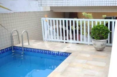 Casa sobreposta alta a venda em santos, localizada no bairro do embaré.