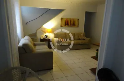 Oportunidade de transformação: casa de 4 quartos e 3 vagas com muito potencial
