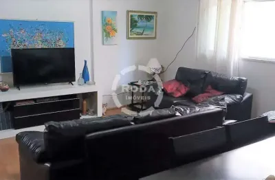 Apartamento a venda próximo da praia em santos, localizada no bairro do josé menino.