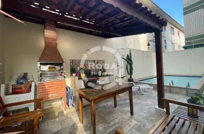 Casa tipo sobreposta baixa a venda em santos, localizada no bairro do embaré.