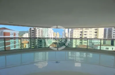 Desperte para o luxo e a sofisticação em cada detalhe desta mansão dos sonhos!