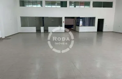 Ótimo galpão de 480m² na vila mathias em santos, com 5 salas para escritório e 3 banheiros.