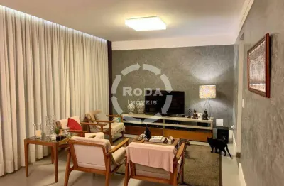 Casa triplex em condomínio alto padrão de 3 dormitórios sendo 1 suíte ponta da praia em santos.