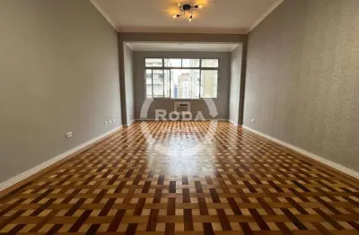 Apartamento 100% reformado no boqueirão em santos, quadra da praia