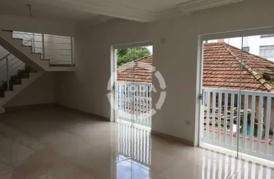 Incrível casa triplex: seu refúgio de luxo e conforto!