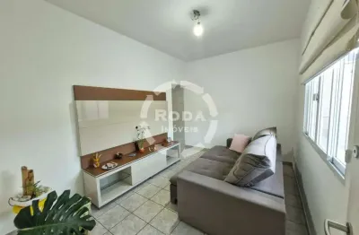 Belíssima casa sofisticada à venda no bairro da zona noroeste em santos!