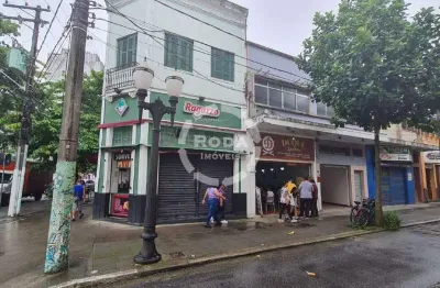 Loja comercial espaçosa do centro de santos com cozinha e banheiro