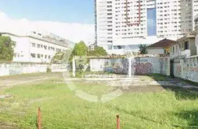 Terreno à venda na Avenida Washington Luís, --, Vila Mathias, Santos