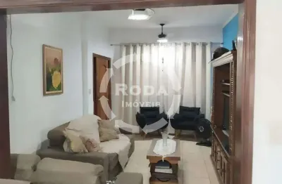 Casa ampla com piscina à venda – 275m² | 3 dormitórios | bom retiro – zona norte/sp