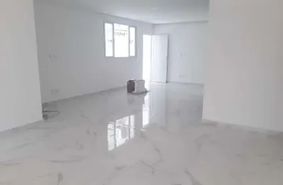 Casa sobreposta baixa - nova - ponta da praia com lazer completo!