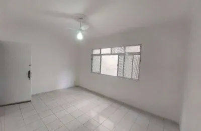 Apartamento 2 dormitórios excelente localização à venda no gonzaga - santos