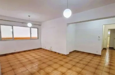 Apartamento à venda na pompéia | 2 dormitórios | 1 vaga demarcada | quadra da praia!