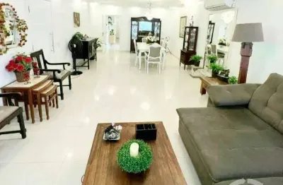 3 suítes / prox. da praia / 142m2 / pitangueiras - guarujá